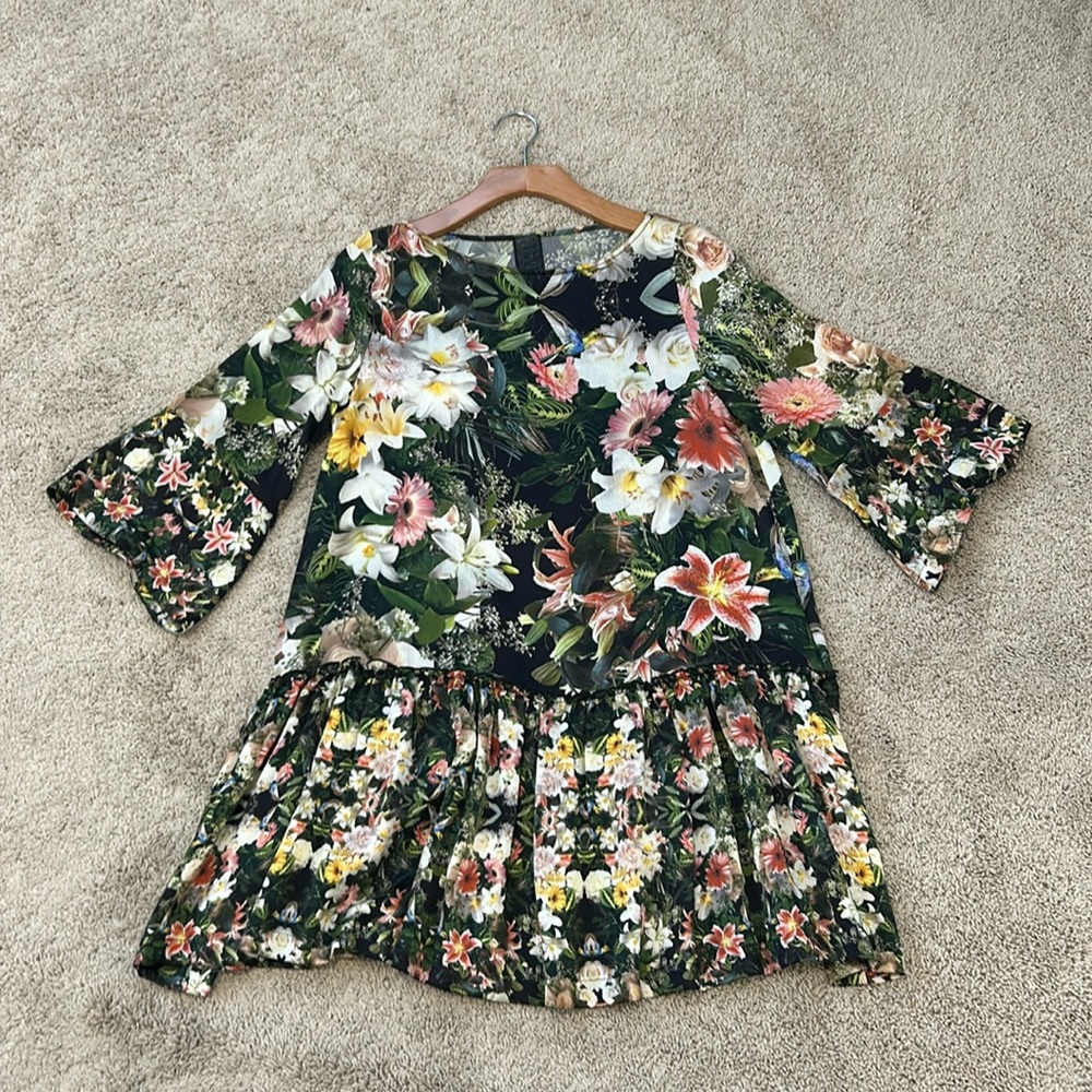 TWISTY Silk 100% dress *made is Italy 🇮🇹